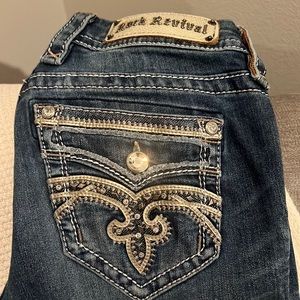 Rock Revival / size 27 / crop